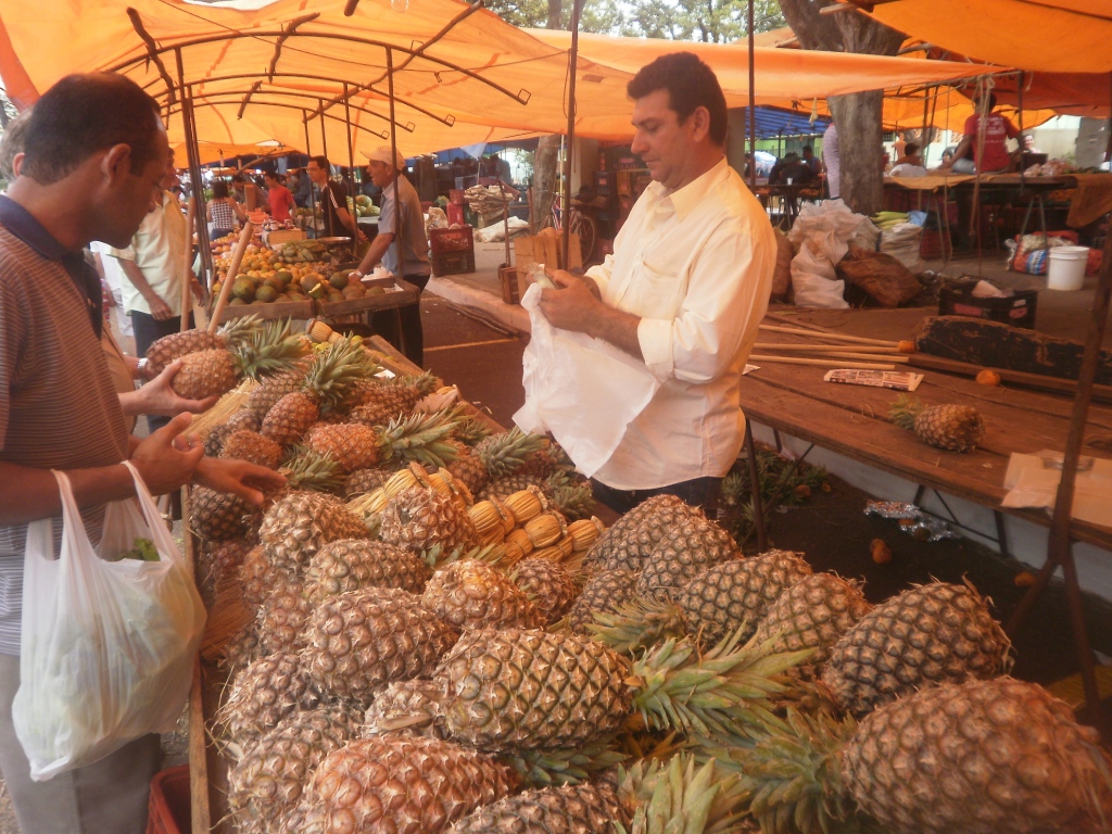 Nossa feira livre da rua Cuiabá