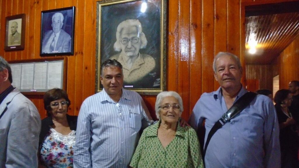 'Em busca do túmulo de Antonio João', por José Tibiriça Ferreira Martins