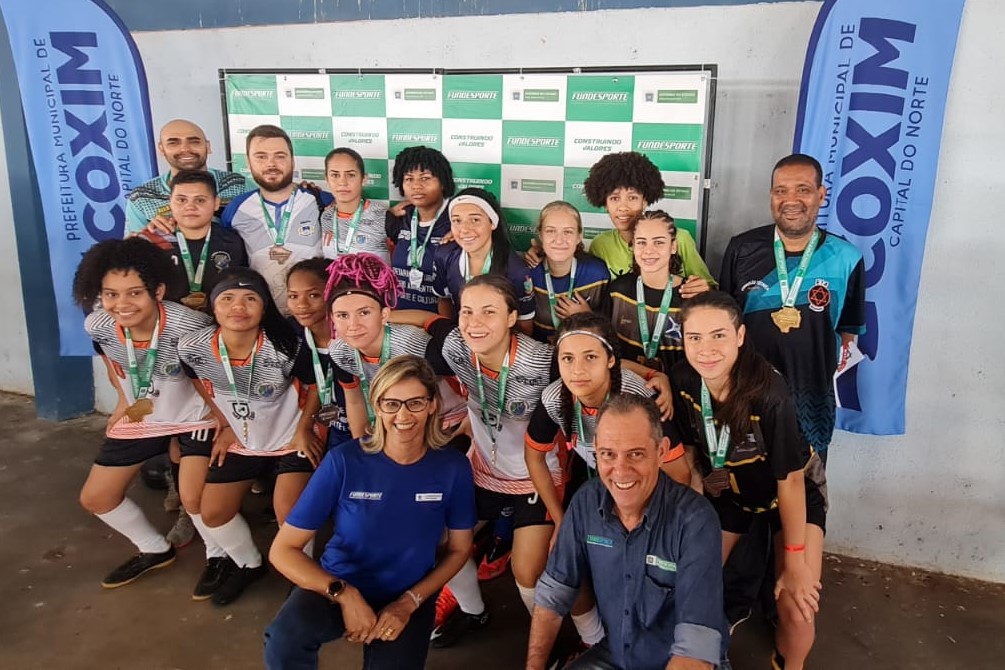 Dourados domina futsal e leva também basquete feminino na Copa do Campeões Dourados domina futsal e leva também basquete feminino na Copa do Campeões