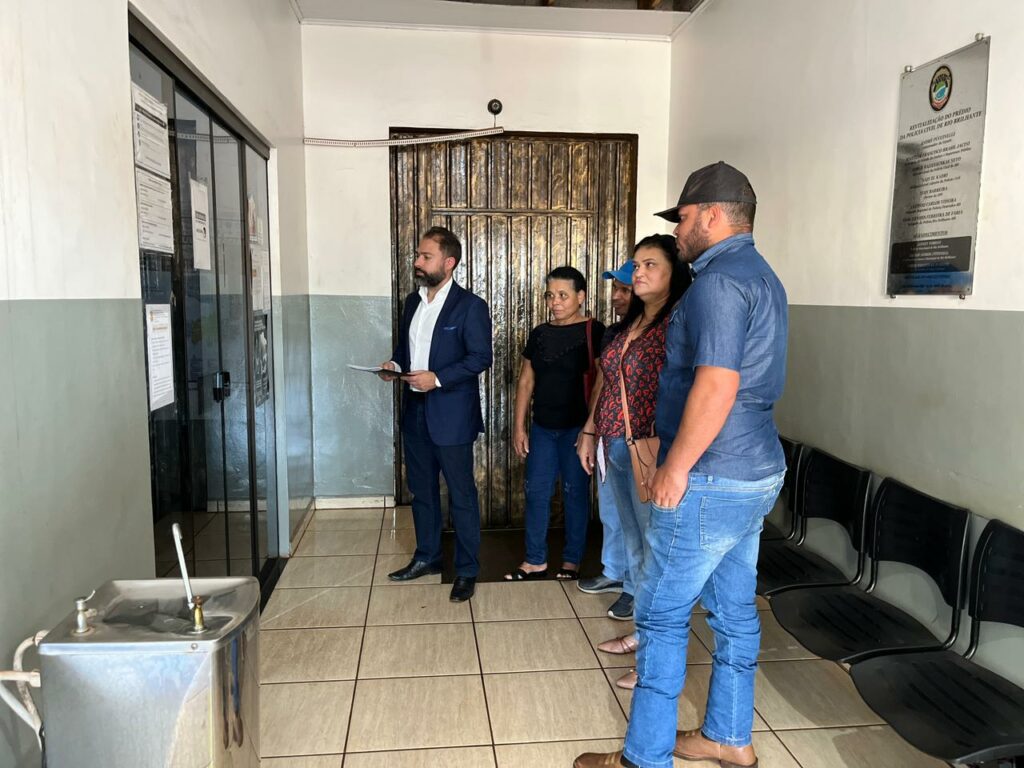 Família pede reabertura de caso arquivado como suicídio Família pede reabertura de caso arquivado como suicídio