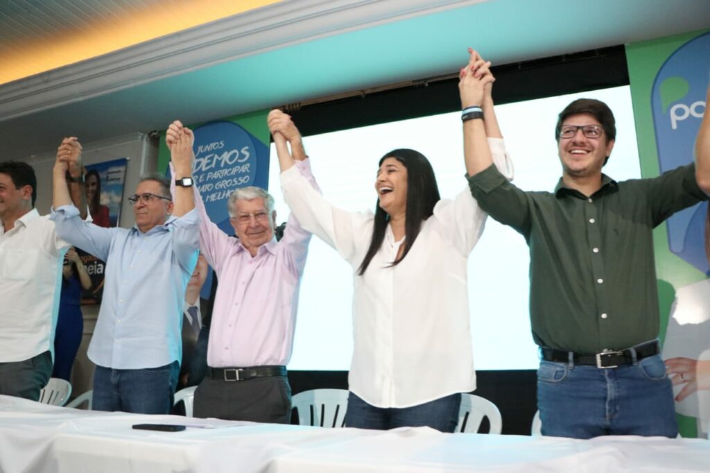 Rose Modesto e Alberto Schlatter são candidatos ao governo pela chapa União- Podemos Rose Modesto e Alberto Schlatter são candidatos ao governo pela chapa União- Podemos