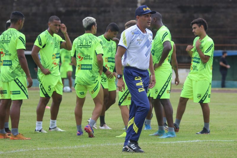 Estadual: Dourados vai a Campo Grande abrir semifinal com o Operário neste sábado