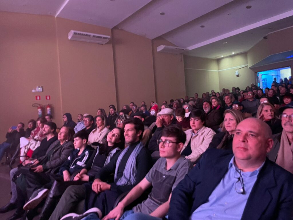 Show ‘Amor e Canções’ - José Laerte Cecílio Tetila: ‘O Professor’