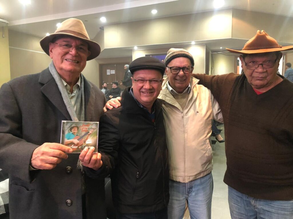 Show ‘Amor e Canções’ - José Laerte Cecílio Tetila: ‘O Professor’