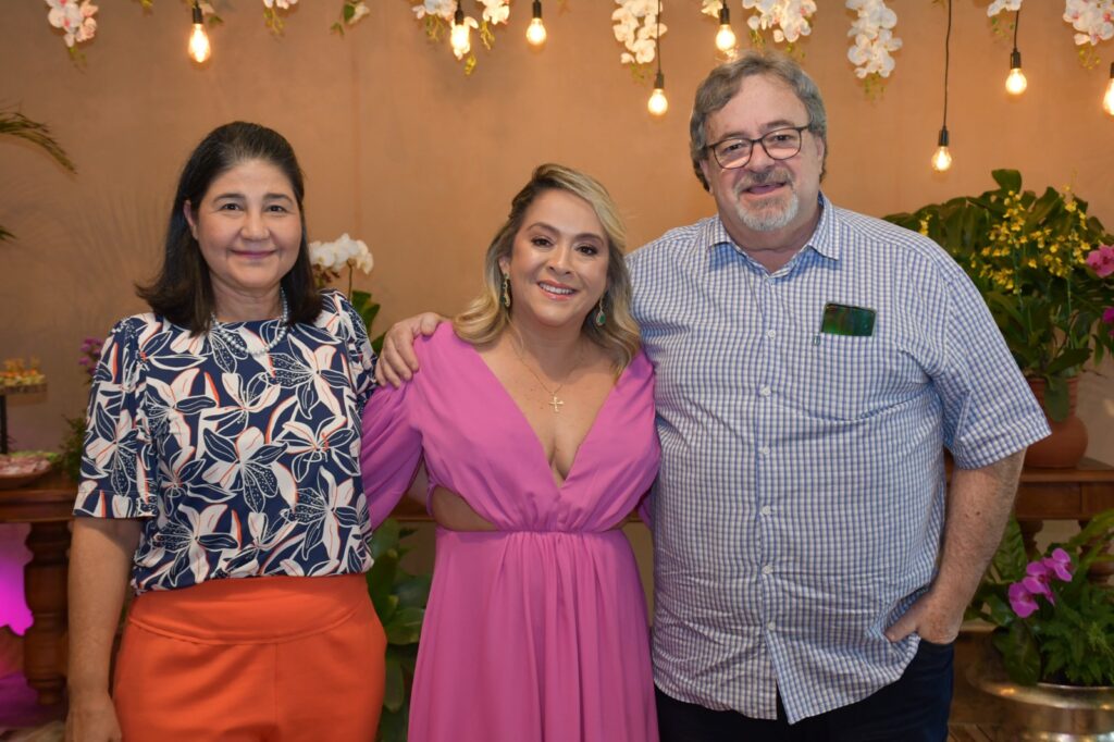 A festa: o destino parece conspirar a favor de Lia Nogueira na política