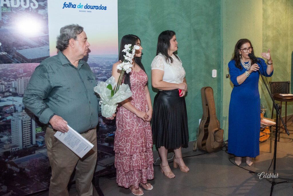 ‘Minha história em Dourados’: livro repercute na cidade; leia depoimentos e veja fotografias