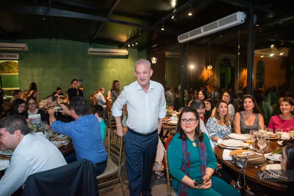 ‘Minha história em Dourados’: livro repercute na cidade; leia depoimentos e veja fotografias