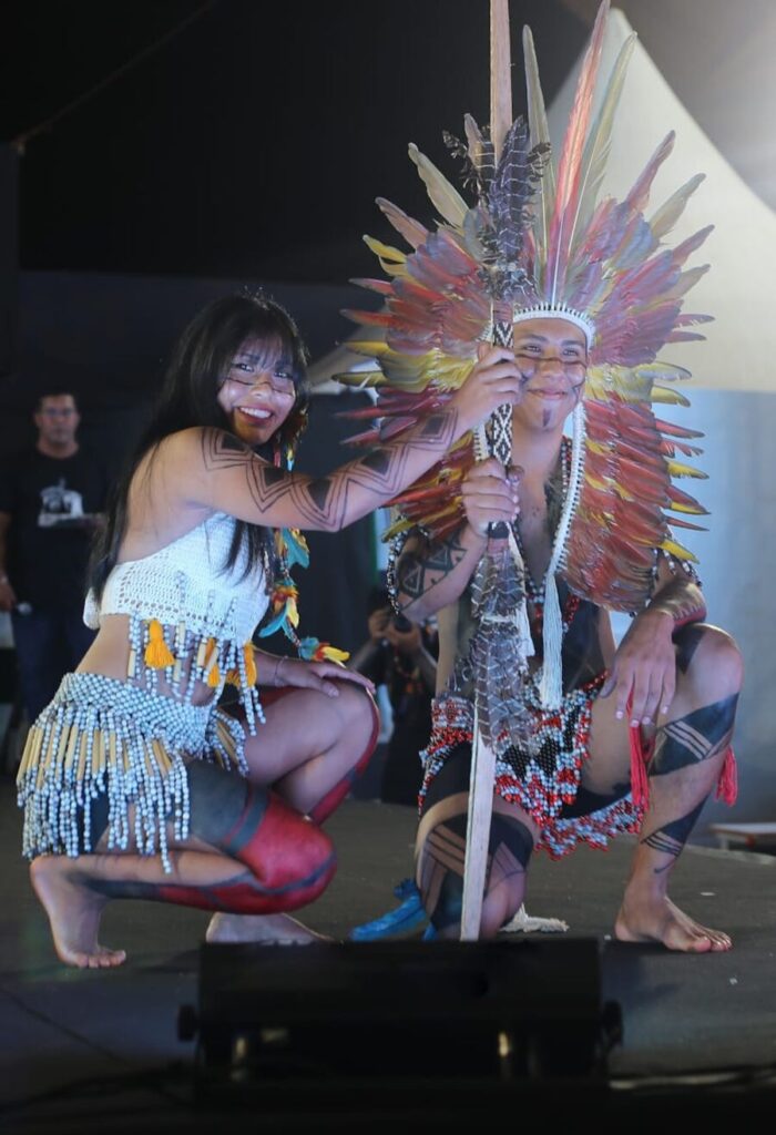 Representantes Guarani-Kaiowá são eleitos Miss e Mister Indígena de Dourados 2024
