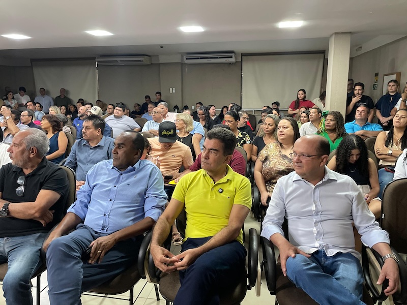 Barbosinha adverte Marçal: 'Dourados precisa recuperar gestão para ter recursos próprios e investir' Barbosinha adverte Marçal: 'Dourados precisa recuperar gestão para ter recursos próprios e investir'