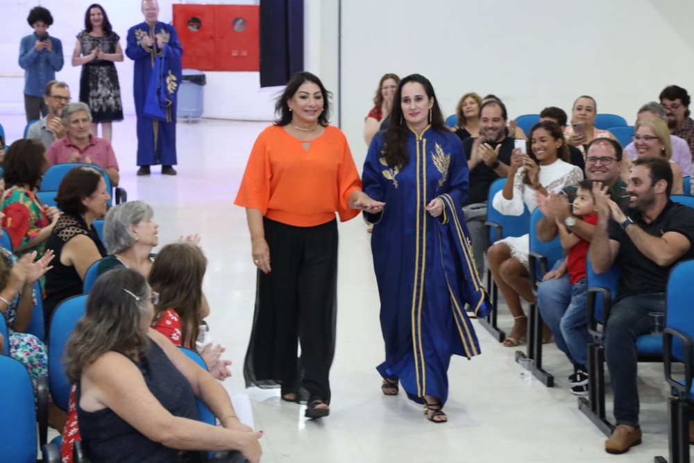 Em noite memorável, com discurso em versos, ALBD empossa novos membros Em noite memorável, com discurso em versos, ALBD empossa novos membros