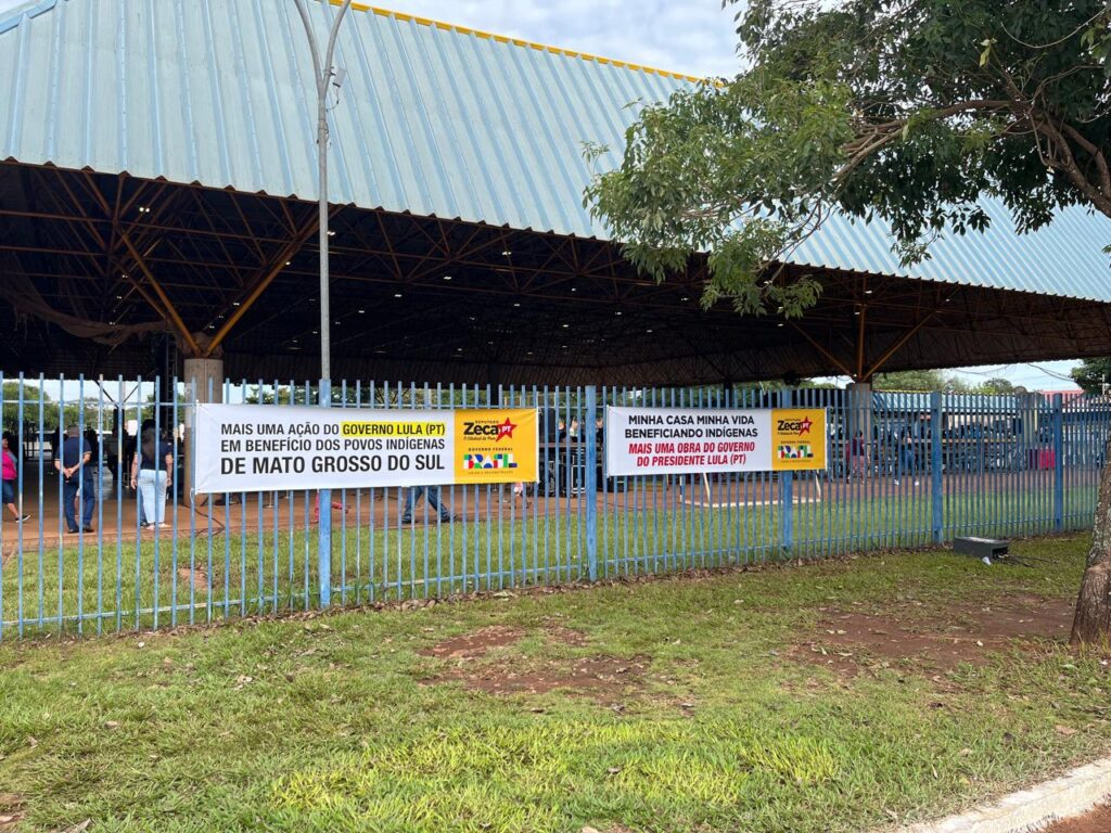 Dourados: Avi&atilde;o da FAB aterrissa com Ministros de Lula na reabertura do Aeroporto