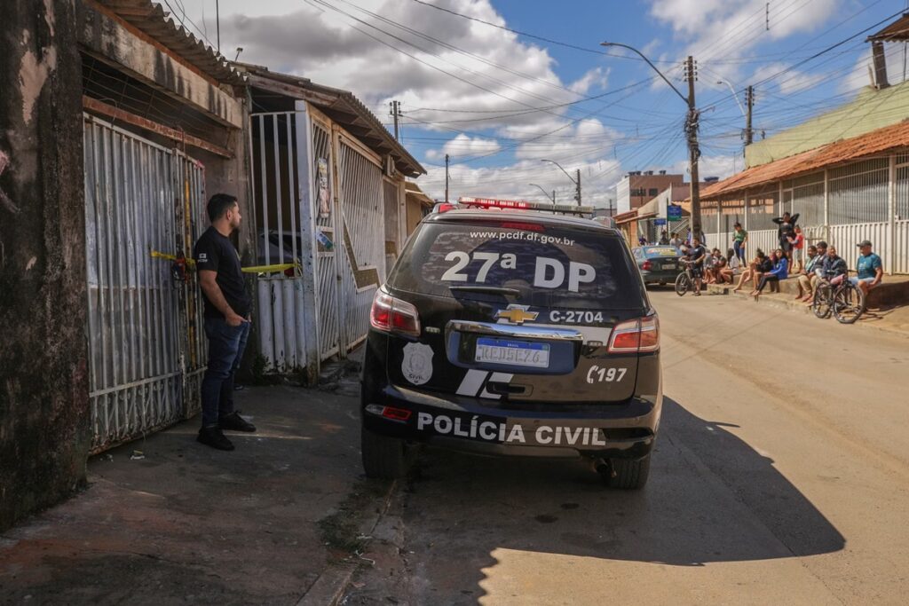 Feminicida que matou esposa, sogra e estuprou enteada foi morto com 3 tiros Feminicida que matou esposa, sogra e estuprou enteada foi morto com 3 tiros