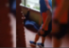 Aluno de 15 anos agride professora após repreensão por uso de celular em sala
