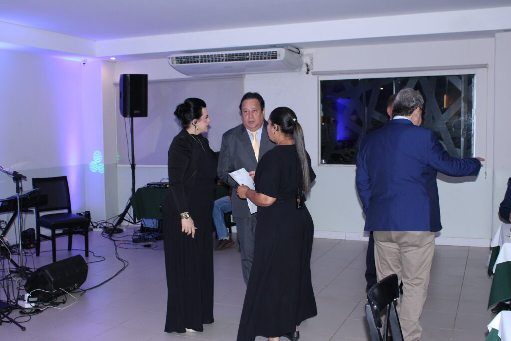 Projeto ‘Minha história em Campo Grande’ é apresentado na Golden Night; veja fotos Projeto ‘Minha história em Campo Grande’ é apresentado na Golden Night; veja fotos