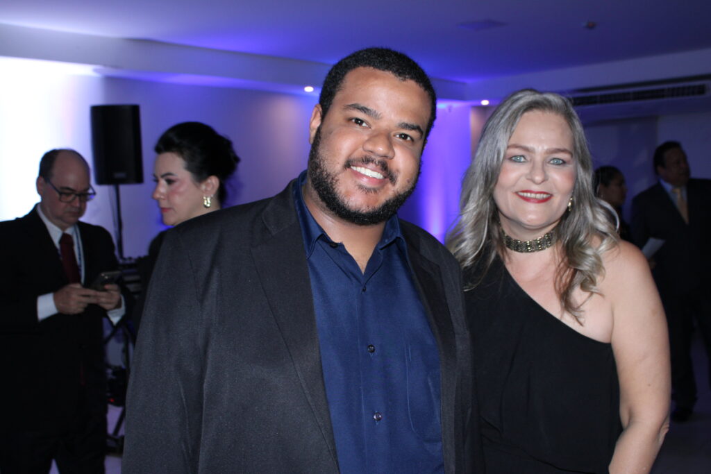 Projeto ‘Minha história em Campo Grande’ é apresentado na Golden Night; veja fotos Projeto ‘Minha história em Campo Grande’ é apresentado na Golden Night; veja fotos