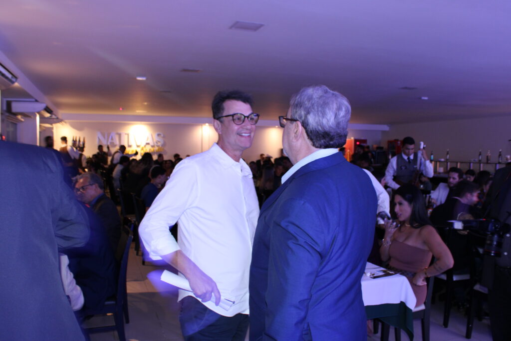 Projeto ‘Minha história em Campo Grande’ é apresentado na Golden Night; veja fotos Projeto ‘Minha história em Campo Grande’ é apresentado na Golden Night; veja fotos