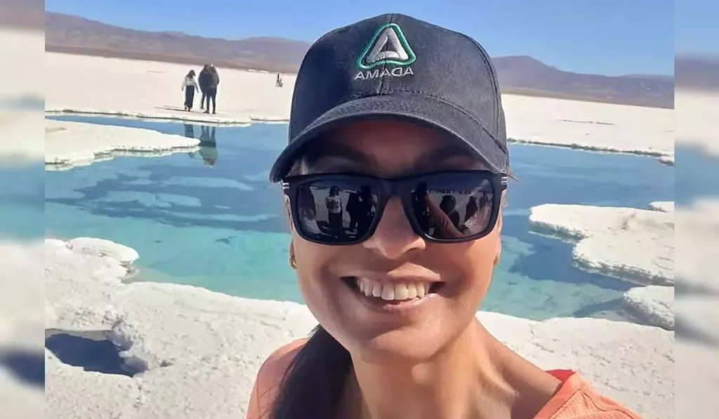 ‘Eu os amo, me desculpem’: mulher mata marido, filhos e assina carta com sangue ‘Eu os amo, me desculpem’: mulher mata marido, filhos e assina carta com sangue