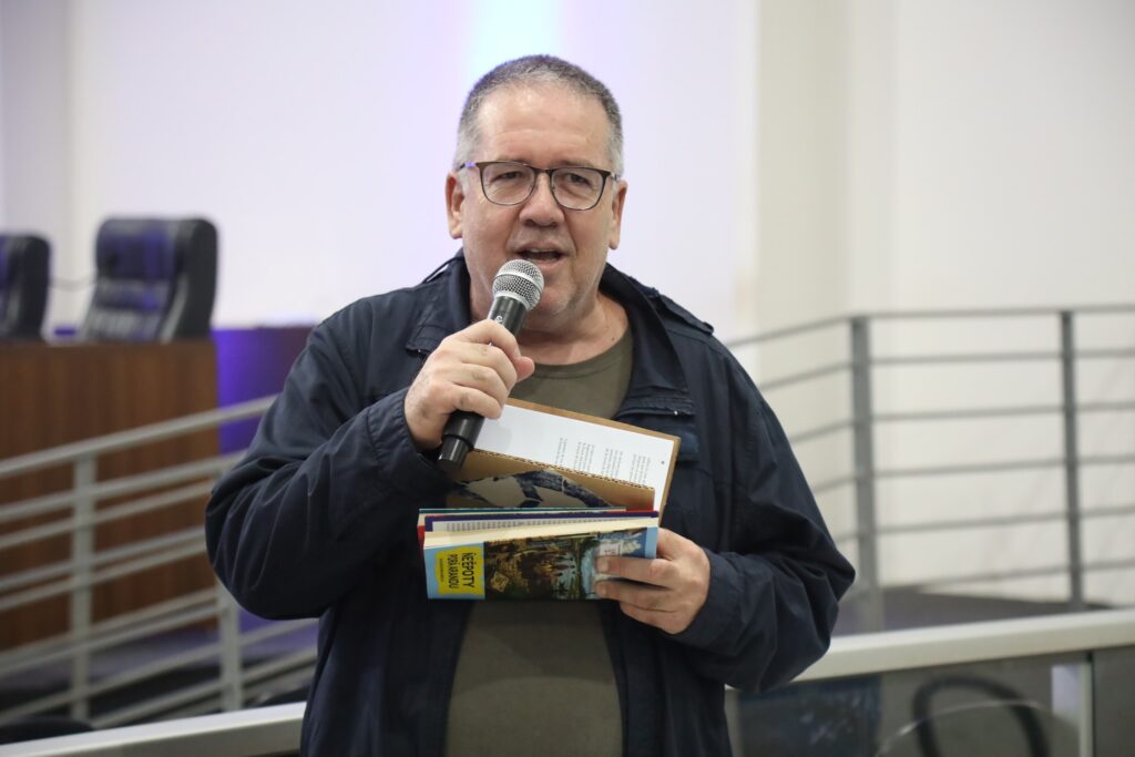 V Felit-MS: Sucesso com celebração da literatura sul-mato-grossense em Dourados V Felit-MS: Sucesso com celebração da literatura sul-mato-grossense em Dourados
