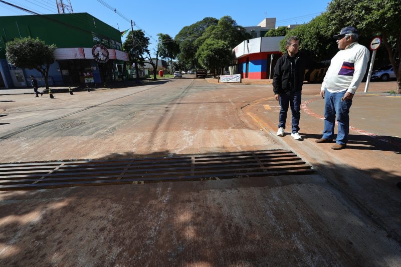 Prefeitura conclui terceira etapa de obra contra alagamentos no Parque Alvorada Prefeitura conclui terceira etapa de obra contra alagamentos no Parque Alvorada