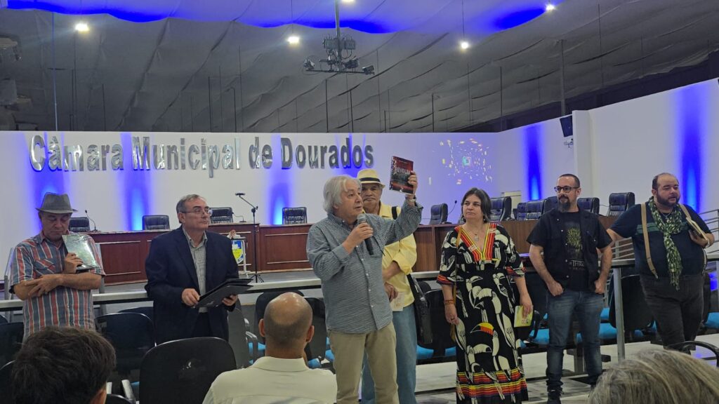 É hoje! 'A Revolta da Natureza', de Ermínio Guedes, será lançado nesta sexta em Dourados É hoje! 'A Revolta da Natureza', de Ermínio Guedes, será lançado nesta sexta em Dourados