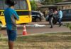 Criança morre após ser atropelada por ônibus no momento em que ia para escola 