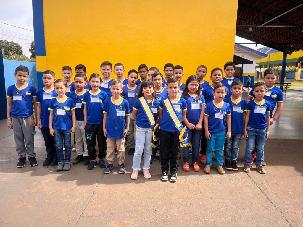 Dourados 90 anos: Alunos transformam visita à Prefeitura em aula de cidadania