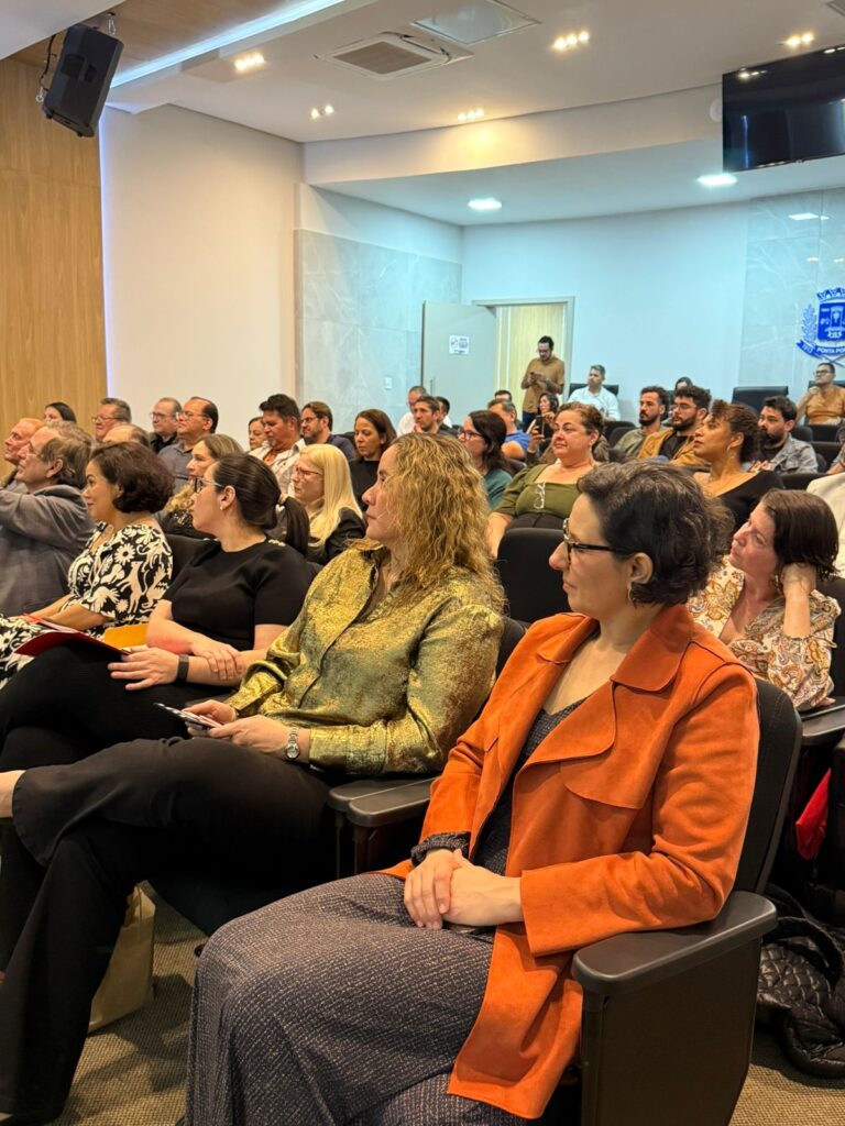 Festival de Cinema de Ponta Porã e Pedro Juan realça uma fronteira sem barreiras para a integração Festival de Cinema de Ponta Porã e Pedro Juan realça uma fronteira sem barreiras para a integração