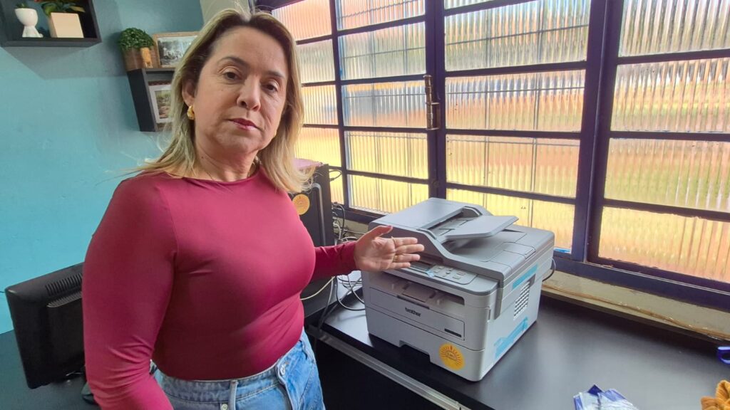 Lia Nogueira garante ar-condicionado em todas as salas de escola indígena de Dourados Lia Nogueira garante ar-condicionado em todas as salas de escola indígena de Dourados
