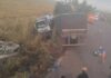 Motorista morre em grave acidente entre carro e carreta na MS-295