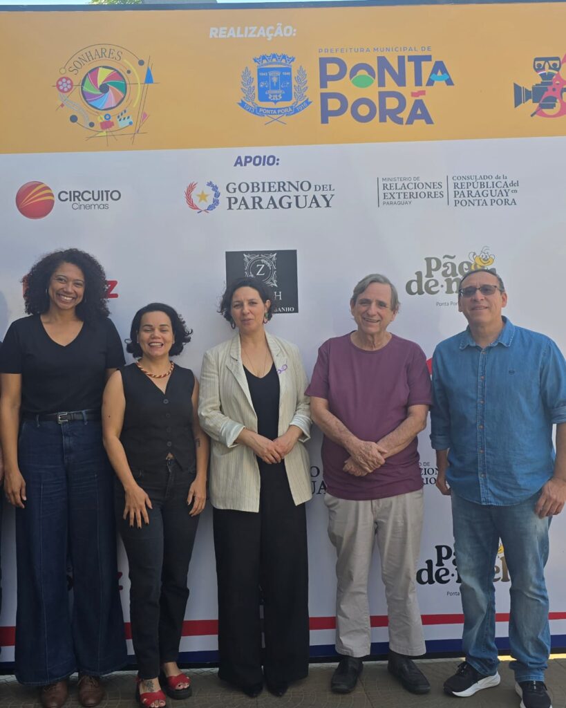 Festival de Cinema de Ponta Porã e Pedro Juan realça uma fronteira sem barreiras para a integração Festival de Cinema de Ponta Porã e Pedro Juan realça uma fronteira sem barreiras para a integração