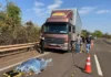 MS: motorista sofre infarto e arrasta caminhão por 54 metros até morrer