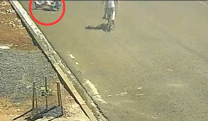 menina-baleada-barriga-950x553