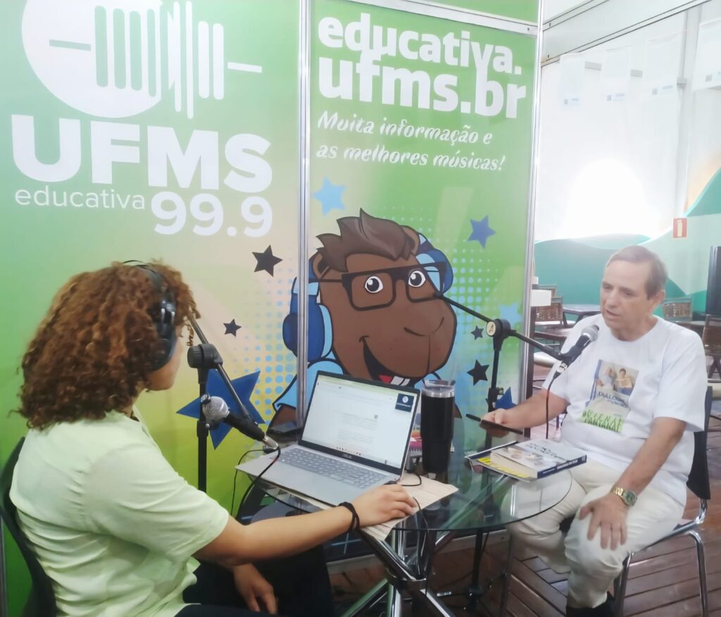 Bienal do Pantanal: Bosco Martins destaca o olhar integrador e as infâncias de Manoel de Barros Bienal do Pantanal: Bosco Martins destaca o olhar integrador e as infâncias de Manoel de Barros