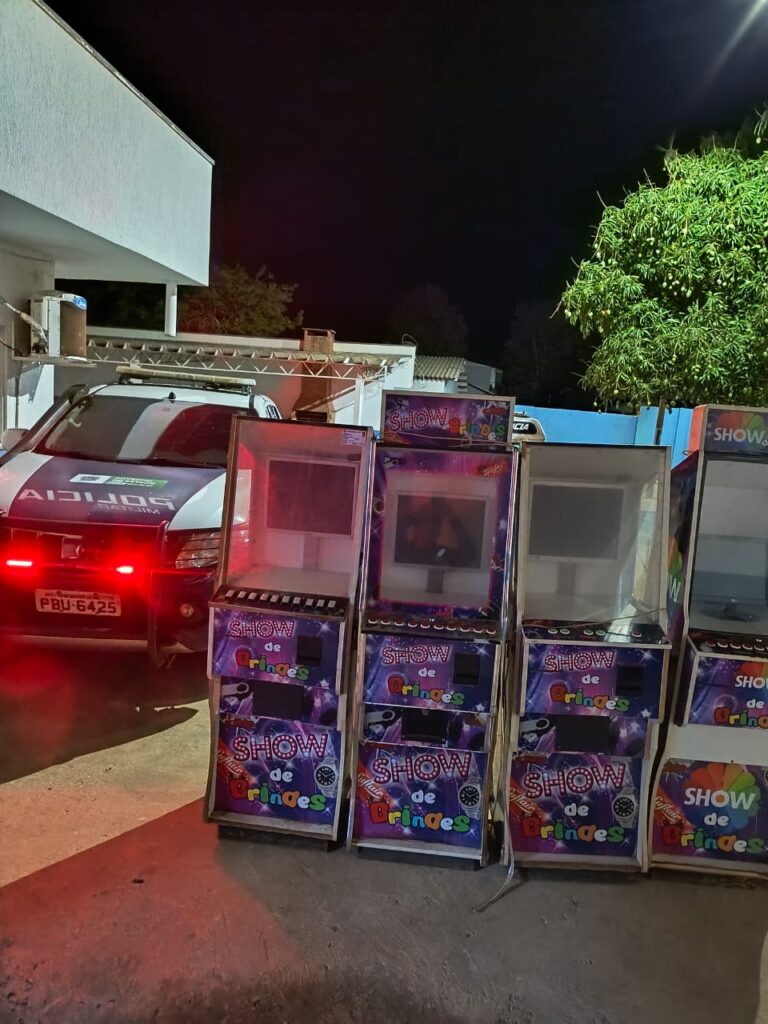 Polícia Militar encerra exploração de jogos ilegais em Nova Alvorada do Sul Polícia Militar encerra exploração de jogos ilegais em Nova Alvorada do Sul