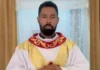 Padre é flagrado com noiva de fiel da igreja em casa paroquial