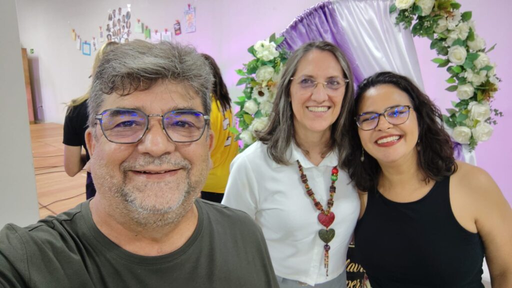 Sarau LeiA Mulheres reúne cerca de 200 pessoas na ADUF Dourados