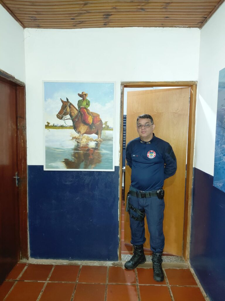 'Exposição Corpo-Luz: Libertar pela Arte', de Hemerson, percorre Bonito