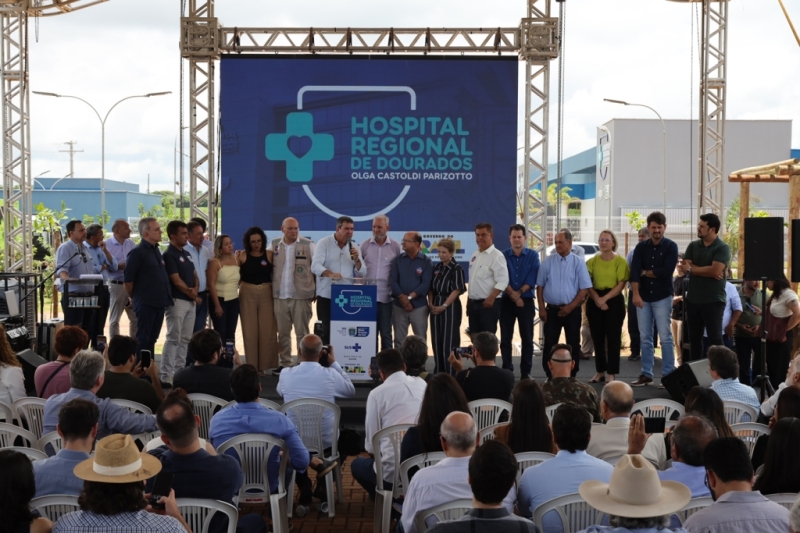 Vereadores celebram início de atendimentos no Hospital Regional de Dourados Vereadores celebram início de atendimentos no Hospital Regional de Dourados