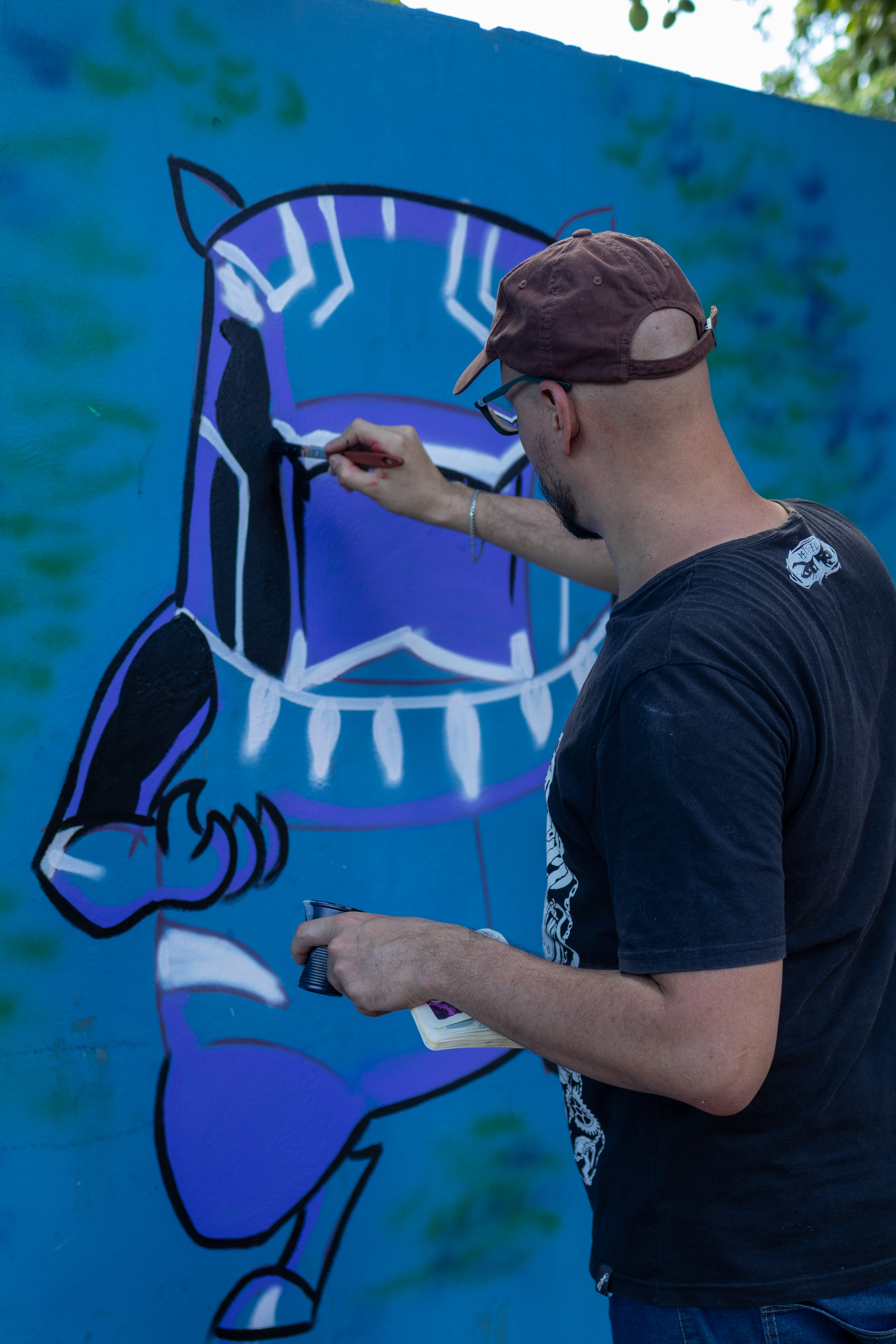 Artistas transformam o CEIM Professora Irany Batista de Matos em um grande mural coletivo