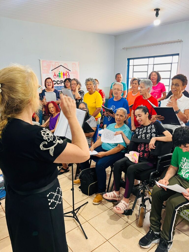 Projeto ‘É Por Você que Canto’ reúne vozes e emociona comunidade douradense