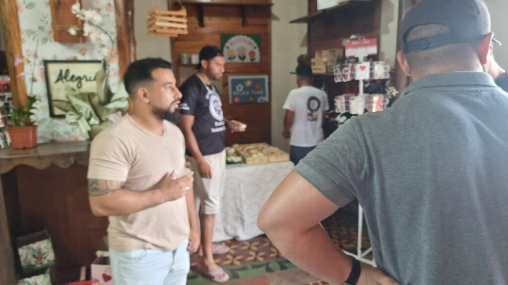 Comunidade capoeirista se reúne em café da manhã e traça planos para 2026