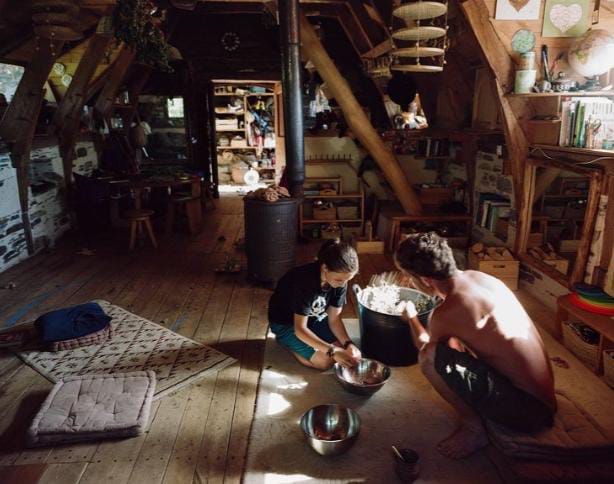 'O que os olhos não veem': fotógrafa francesa revela crenças e memórias em MS