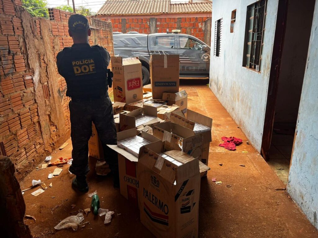 DOF apreende van carregada com cigarros contrabandeados em Dourados