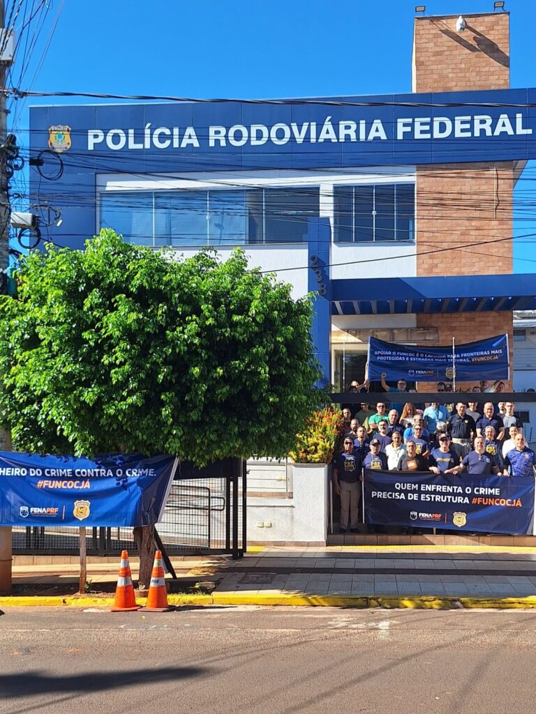 MS: PRF realiza manifestação em defesa em Combate ao Crime Organizado MS: PRF realiza manifestação em defesa em Combate ao Crime Organizado
