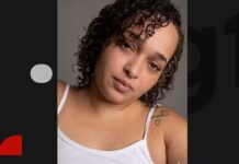 Mulher morre após receber soco de homem e bater cabeça no chão