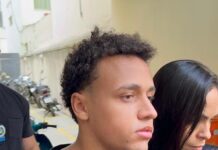 Réu por estupro coletivo se entregou usando camiseta que dizia, em inglês, 'Não se arrependa de nada'