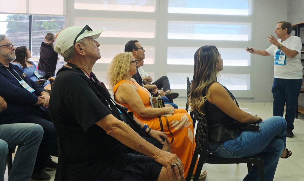 Uso de IA pode reduzir custos de campanhas eleitorais pela metade, aponta especialista Uso de IA pode reduzir custos de campanhas eleitorais pela metade, aponta especialista