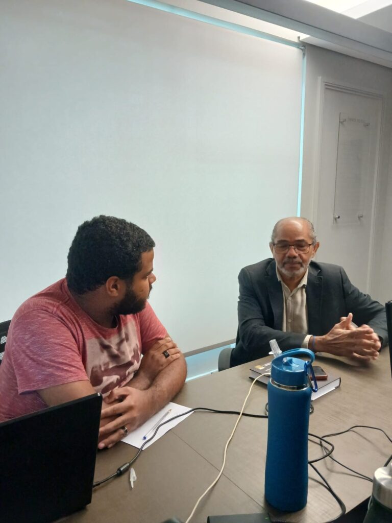 Em novo livro, Acelino discute legitimidade do Judiciário e alerta para riscos à democracia