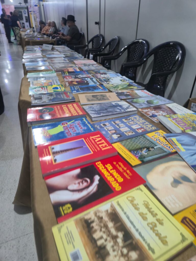 Dourados escreve novo capítulo: Audiência do Plano Municipal do Livro une emoção e coragem