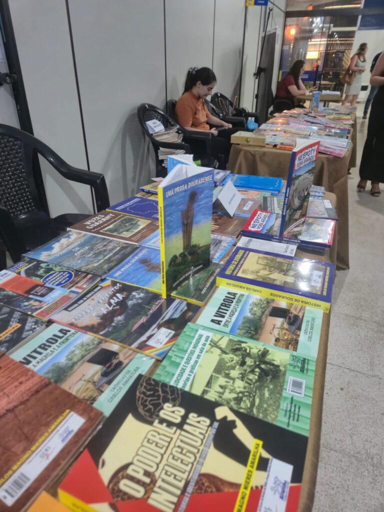 Dourados escreve novo capítulo: Audiência do Plano Municipal do Livro une emoção e coragem